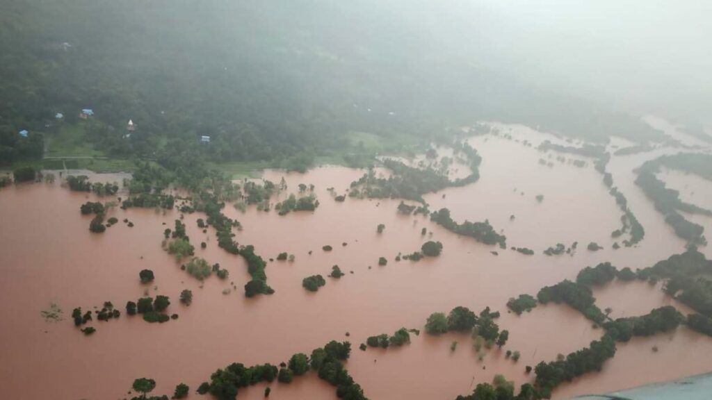 EL NINO AND LA NINA